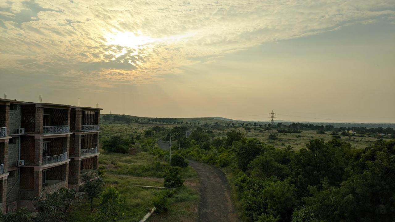Kanthi Resorts Badami Bagalkot Екстер'єр фото