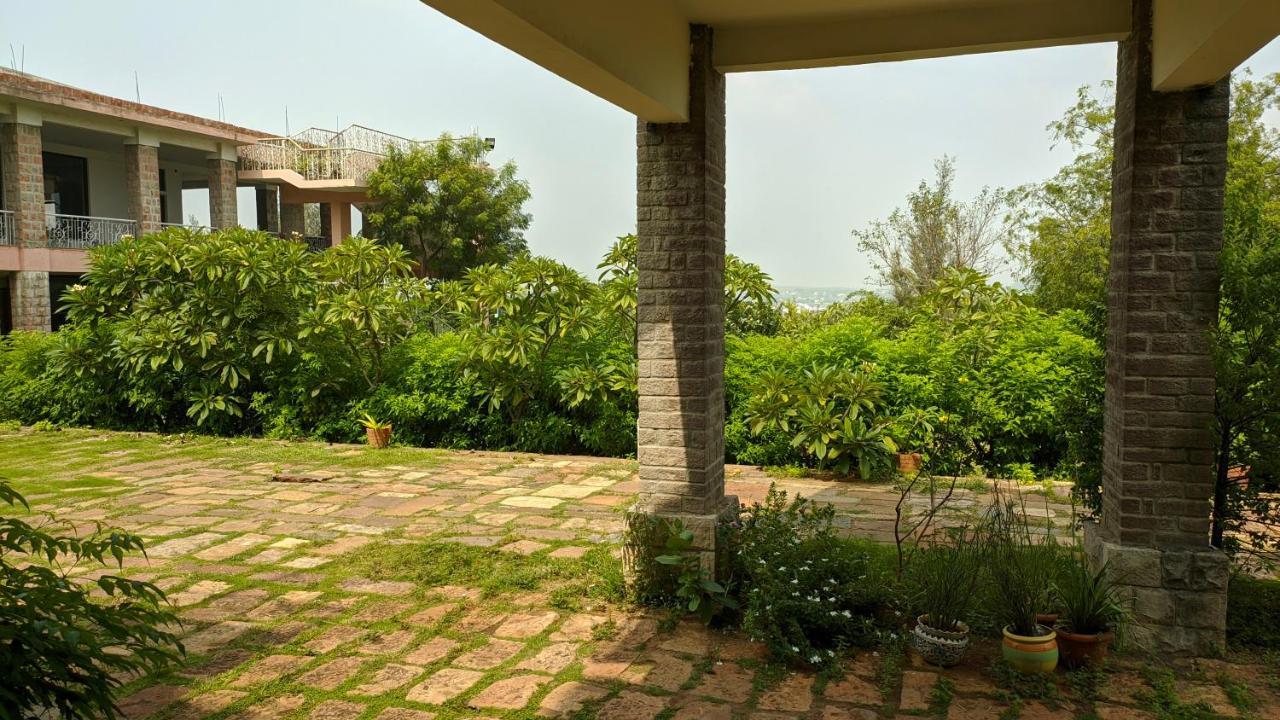 Kanthi Resorts Badami Bagalkot Екстер'єр фото