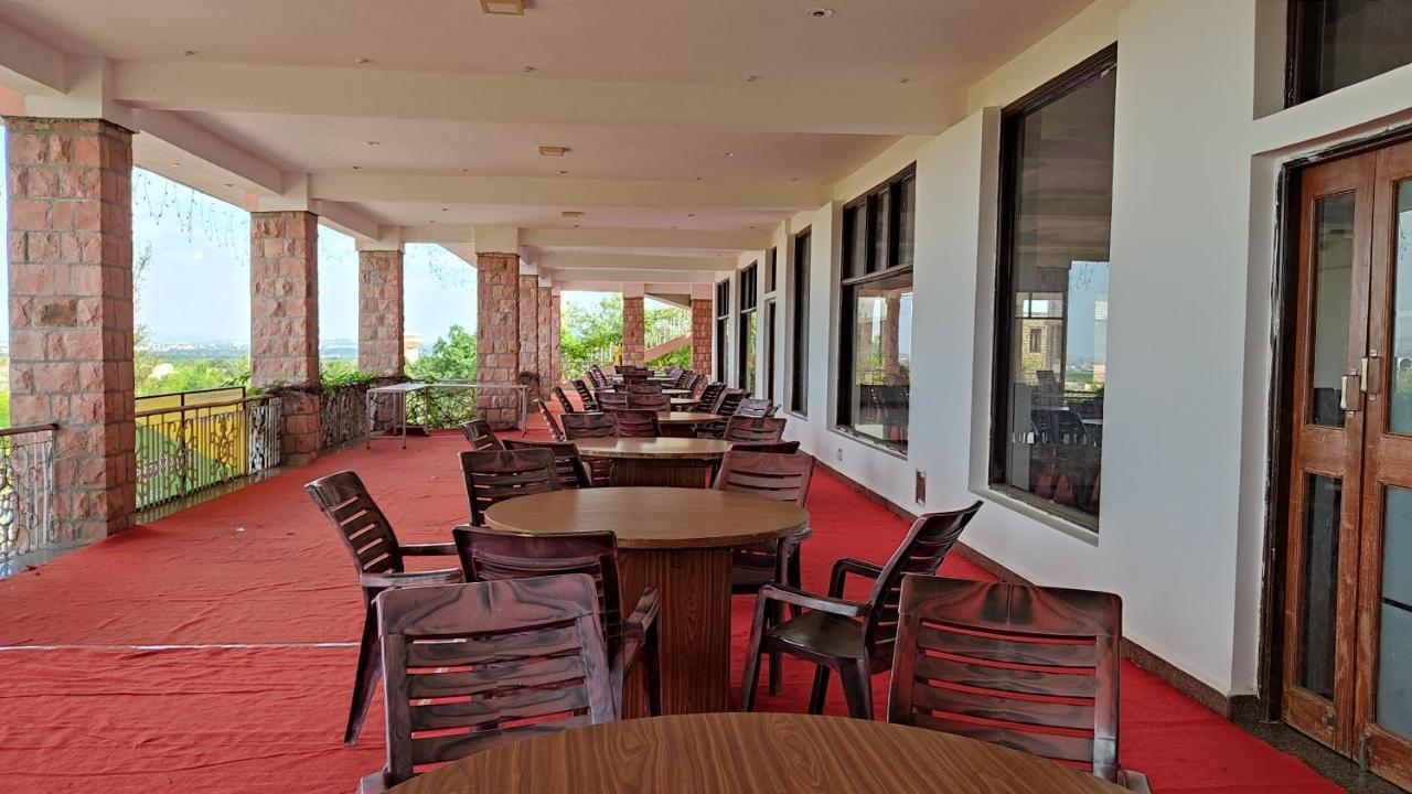 Kanthi Resorts Badami Bagalkot Екстер'єр фото