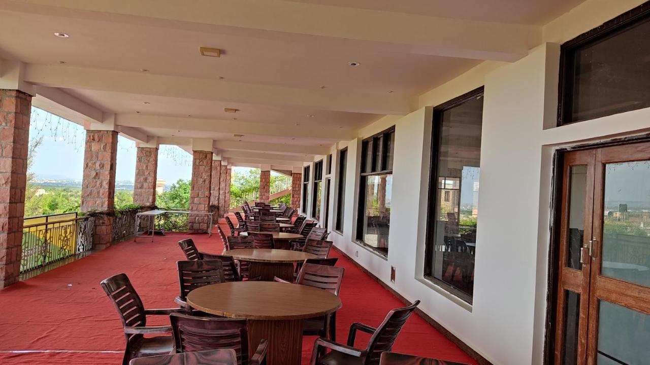 Kanthi Resorts Badami Bagalkot Екстер'єр фото