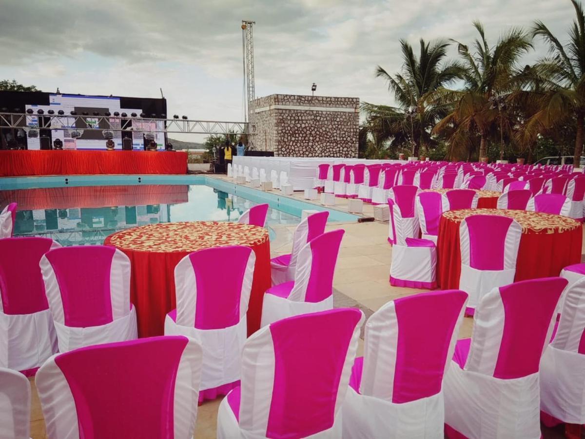 Kanthi Resorts Badami Bagalkot Екстер'єр фото